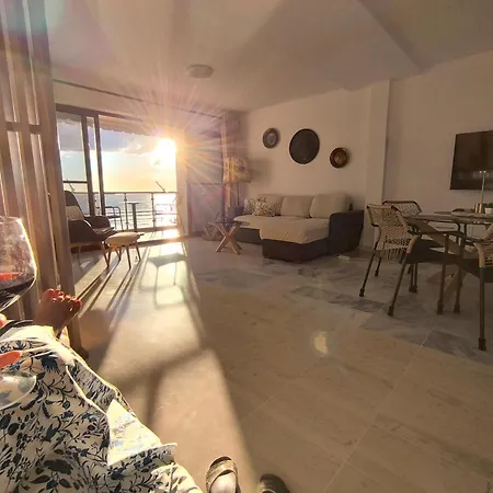 Oleander Apartment *